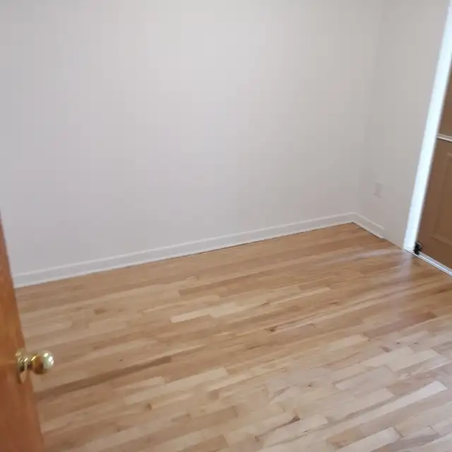 ST LEONARD :  CHAUFFER-RENOVER-REPEINTE-SABLER/VERNIS - Photo 9