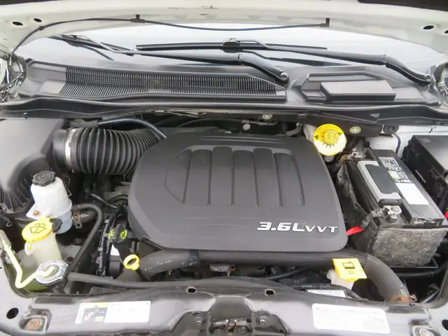 2018 Dodge Grand Caravan Canada Value Package 2WD - Photo 19