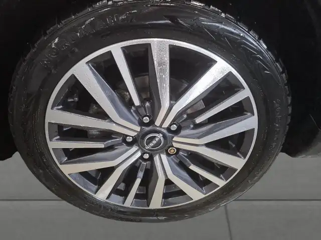 2023 Nissan Kicks SV SV | Adaptive Cruise | Remote Start - Photo 9