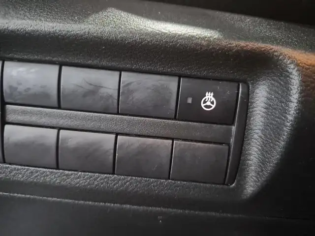 2023 Nissan Kicks SV SV | Adaptive Cruise | Remote Start - Photo 22