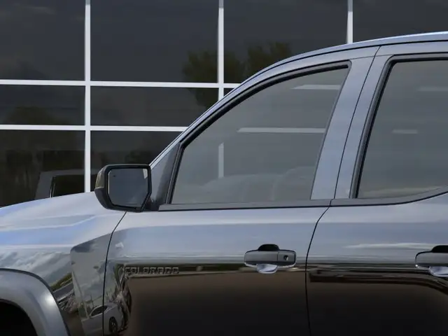 2026 Chevrolet Colorado - Photo 12