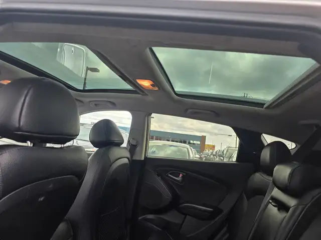 2015 Hyundai Tucson SE - Photo 9