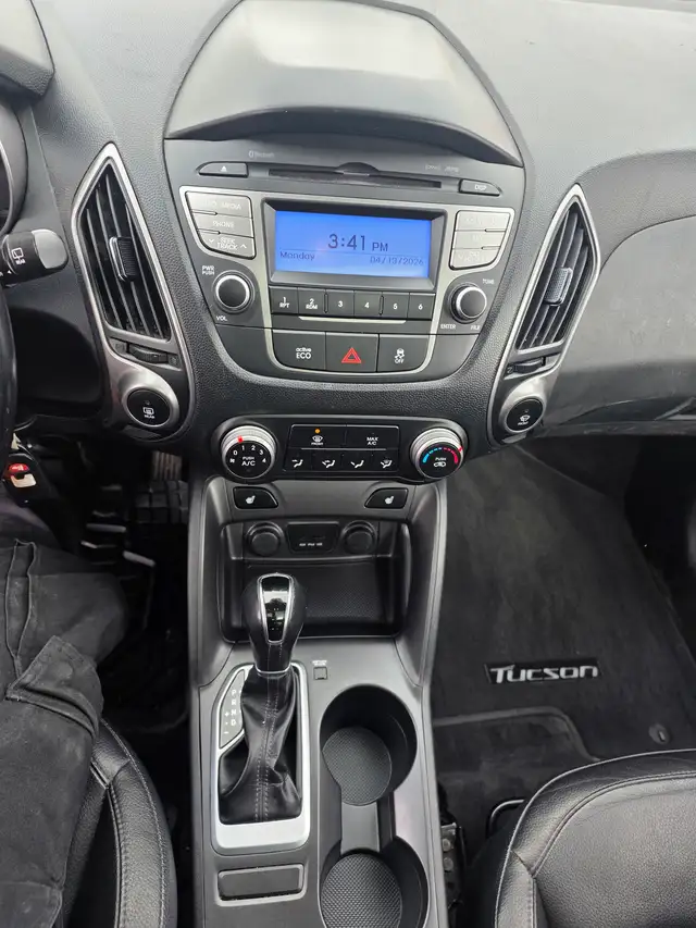 2015 Hyundai Tucson SE - Photo 10