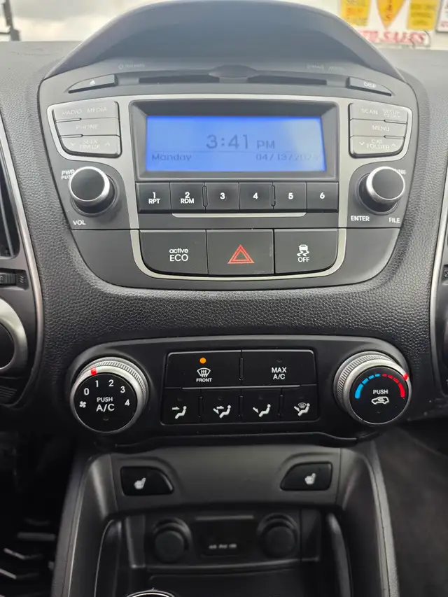 2015 Hyundai Tucson SE - Photo 11