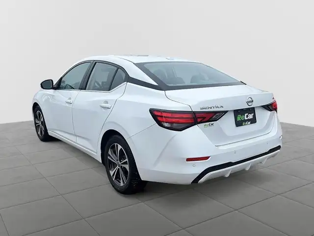 2023 Nissan Sentra SV SV | Adaptive Cruise | Dual Climate Con... - Photo 4