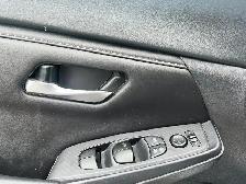 2023 Nissan Sentra SV SV | Adaptive Cruise | Dual Climate Con... - Photo 13