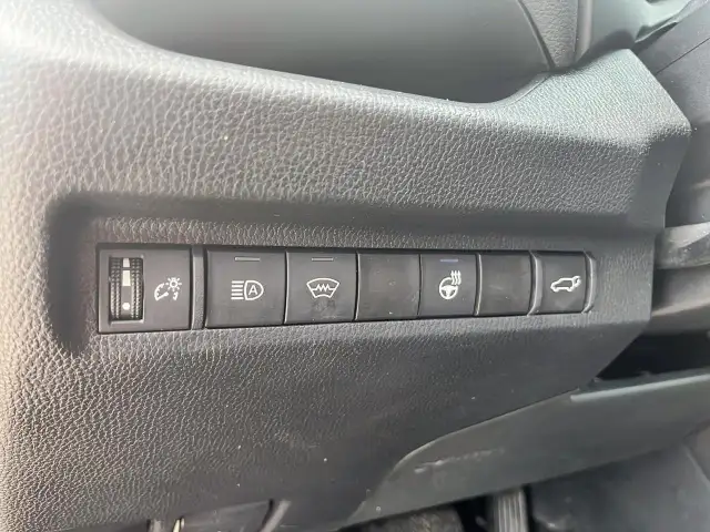 2023 Toyota RAV4 XLE XLE | Premium | Leather | Sunroof - Photo 13