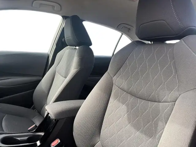 2021 Toyota Corolla LE LE | Adaptive Cruise | Heated Seats - Photo 2