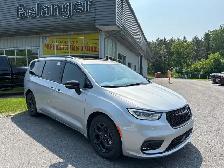 2024 Chrysler Pacifica Hybrid S Trim Hybrid