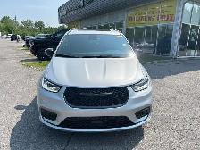 2024 Chrysler Pacifica Hybrid S Trim Hybrid - Photo 2