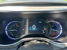 2024 Chrysler Pacifica Hybrid S Trim Hybrid - Photo 17