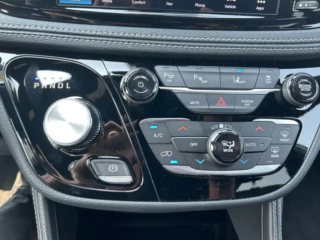 2024 Chrysler Pacifica Hybrid S Trim Hybrid - Photo 21