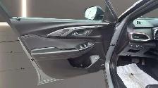 2023 Chevrolet Trailblazer RS PKG AWD 1.3L TURBO B.CAM/PANOROOF/ - Photo 11