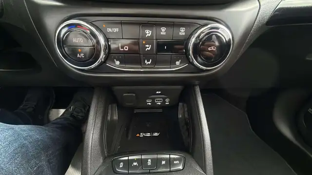 2023 Chevrolet Trailblazer RS PKG AWD 1.3L TURBO B.CAM/PANOROOF/ - Photo 23