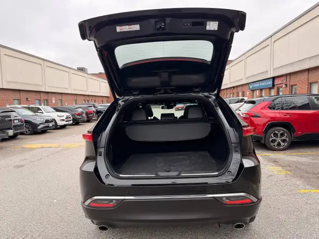 2022 Toyota Venza LIMITED AWD ,NAVIGATION, PANORAMIC ROOF, LEATH - Photo 8