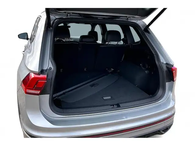 2022 Volkswagen Tiguan AWD | R-LINE | LEATHER | PANORAMIC SUNROO - Photo 24