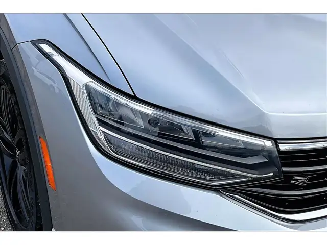 2022 Volkswagen Tiguan AWD | R-LINE | LEATHER | PANORAMIC SUNROO - Photo 29