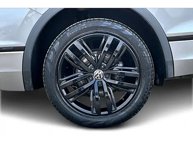 2022 Volkswagen Tiguan AWD | R-LINE | LEATHER | PANORAMIC SUNROO - Photo 38