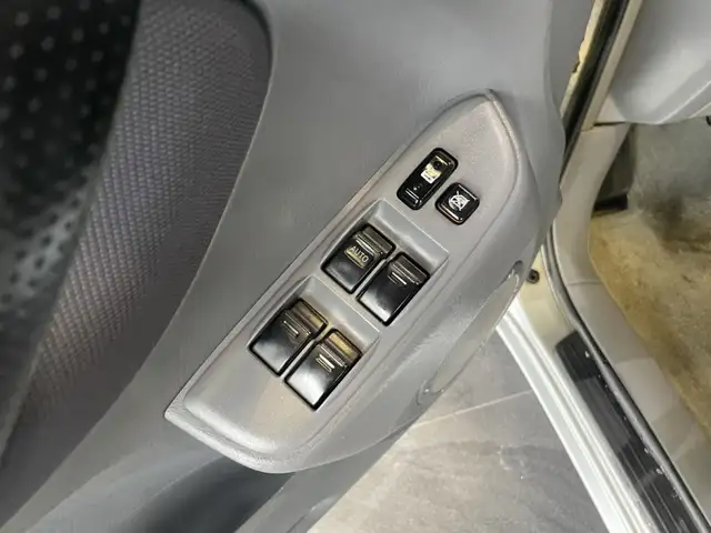 2002 Toyota RAV4 - Photo 12