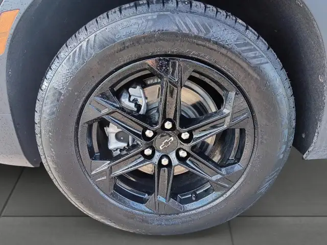 2025 Chevrolet Blazer LT | 2LT | Save $15,701 vs New - Photo 12