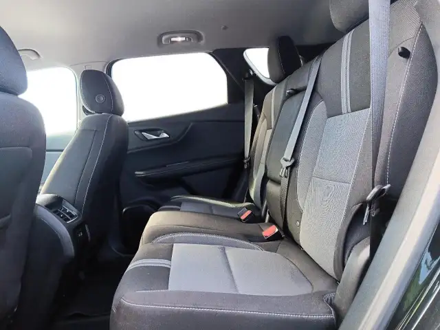 2025 Chevrolet Blazer LT | 2LT | Save $15,701 vs New - Photo 14