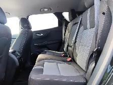 2025 Chevrolet Blazer LT | 2LT | Save $15,701 vs New - Photo 14