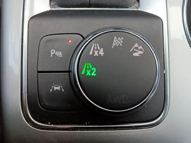 2025 Chevrolet Blazer LT | 2LT | Save $15,701 vs New - Photo 20