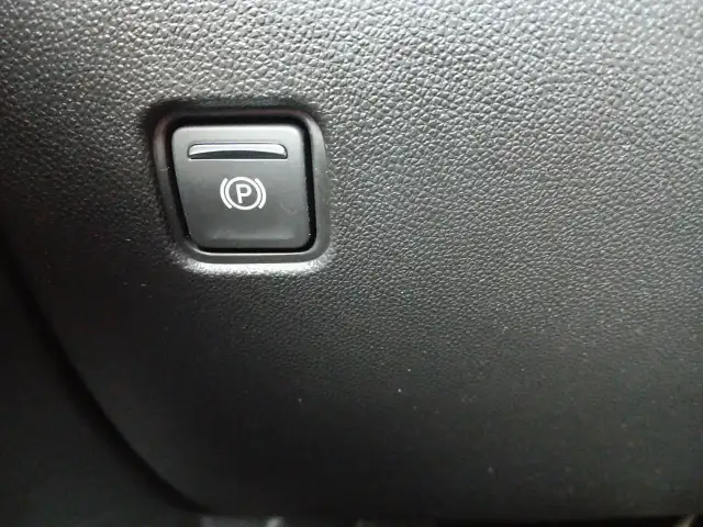 2025 Chevrolet Blazer LT | 2LT | Save $15,701 vs New - Photo 39