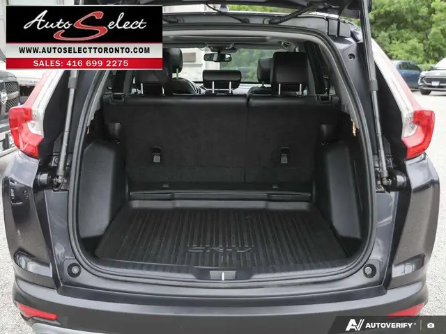 2018 Honda CR-V Touring AWD - Clean Carfax - Well Maintained... - Photo 10