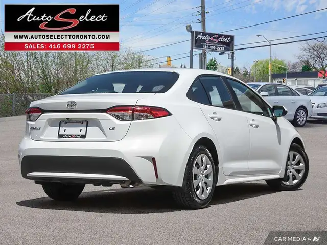 2020 Toyota Corolla LE Apple Carplay - Clean Carfax - New Tires - Photo 4