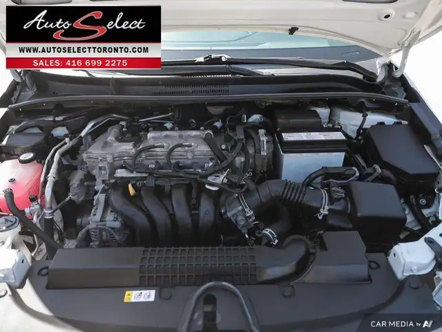 2020 Toyota Corolla LE Apple Carplay - Clean Carfax - New Tires - Photo 8