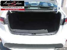 2020 Toyota Corolla LE Apple Carplay - Clean Carfax - New Tires - Photo 11