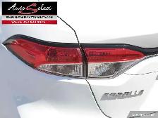2020 Toyota Corolla LE Apple Carplay - Clean Carfax - New Tires - Photo 12