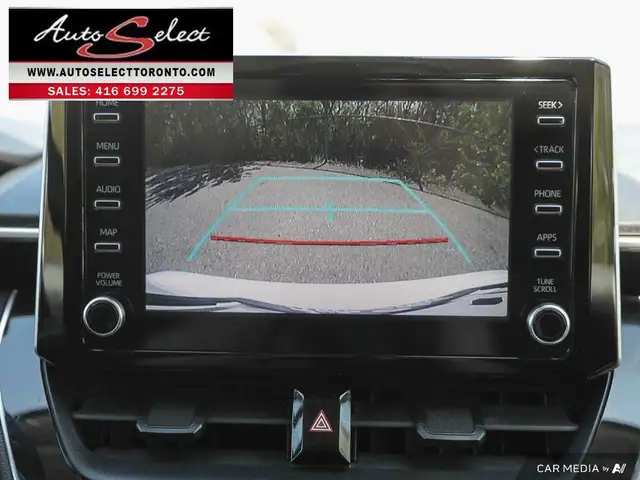 2020 Toyota Corolla LE Apple Carplay - Clean Carfax - New Tires - Photo 18