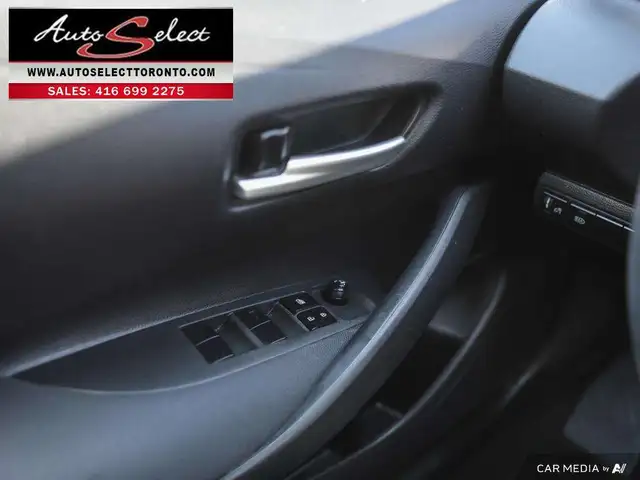 2020 Toyota Corolla LE Apple Carplay - Clean Carfax - New Tires - Photo 23