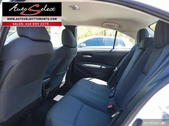 2020 Toyota Corolla LE Apple Carplay - Clean Carfax - New Tires - Photo 27