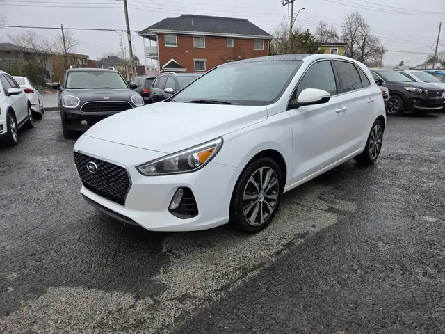 Hyundai Elantra GT GLS 2018 GLS TOIT PANO BAS KILO MAGS - Photo 3