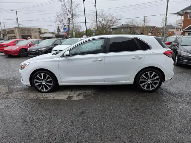 Hyundai Elantra GT GLS 2018 GLS TOIT PANO BAS KILO MAGS - Photo 4