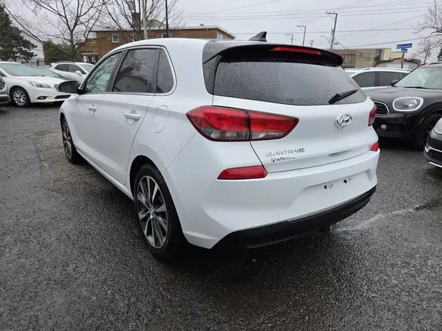 Hyundai Elantra GT GLS 2018 GLS TOIT PANO BAS KILO MAGS - Photo 5