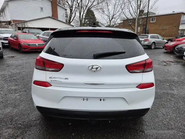 Hyundai Elantra GT GLS 2018 GLS TOIT PANO BAS KILO MAGS - Photo 6