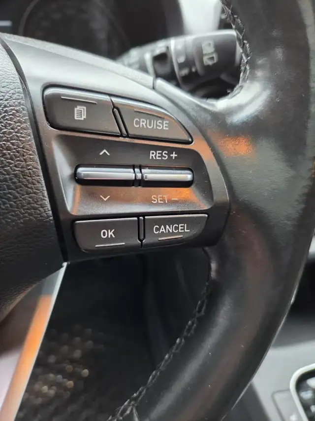 Hyundai Elantra GT GLS 2018 GLS TOIT PANO BAS KILO MAGS - Photo 19