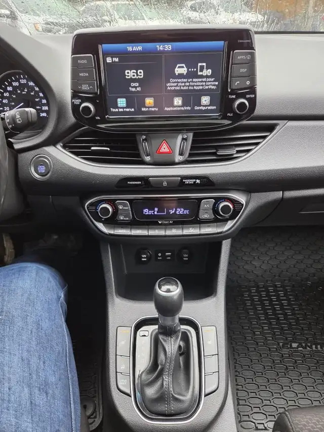 Hyundai Elantra GT GLS 2018 GLS TOIT PANO BAS KILO MAGS - Photo 21