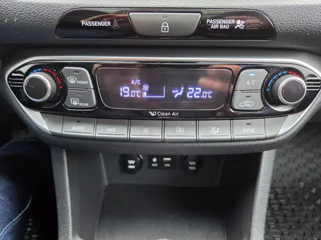 Hyundai Elantra GT GLS 2018 GLS TOIT PANO BAS KILO MAGS - Photo 22