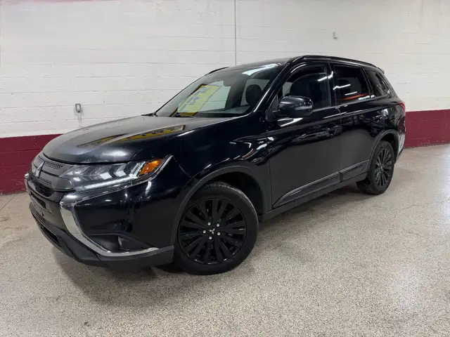 2020 Mitsubishi Outlander SEL S-AWC 7 SEATER - BLUETOOTH - BACKU