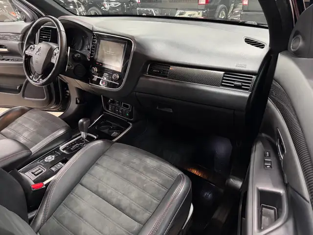 2020 Mitsubishi Outlander SEL S-AWC 7 SEATER - BLUETOOTH - BACKU - Photo 15