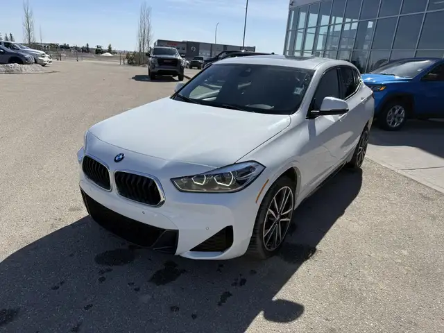 2022 BMW X2 xDrive28i AWD / SPORTY LUXURY / TURBO - Photo 8
