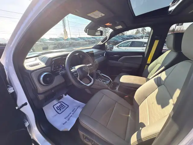 2024 Chevrolet Colorado 4WD ZR2 - Photo 17