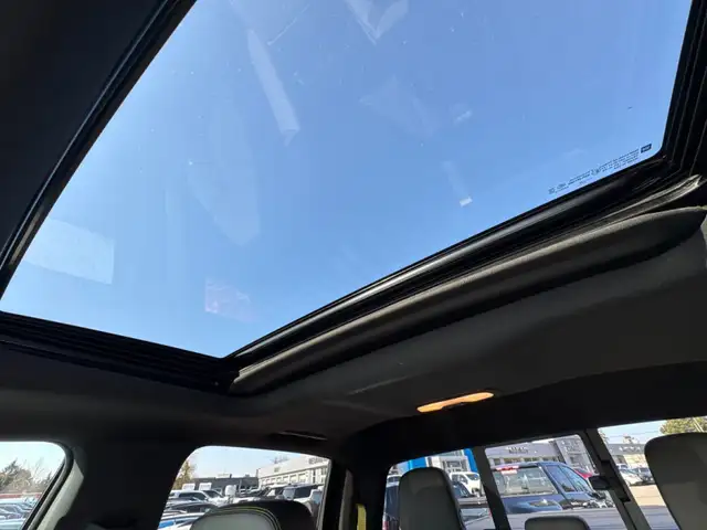 2024 Chevrolet Colorado 4WD ZR2 - Photo 30