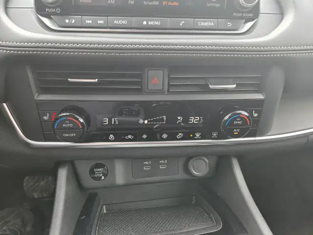 2025 Nissan Rogue - Photo 10