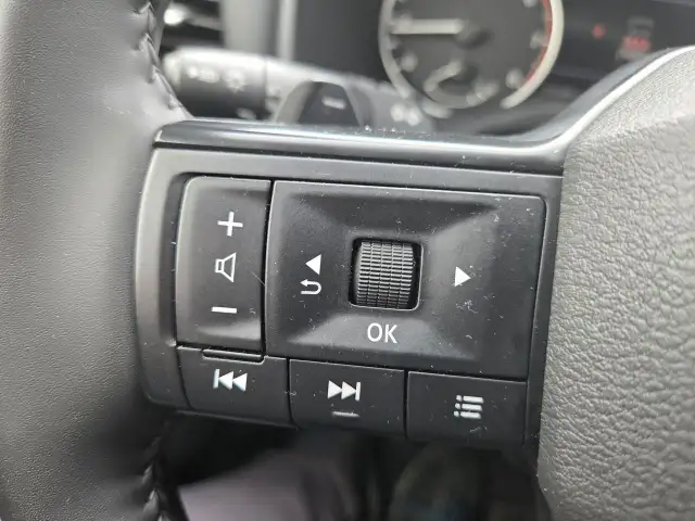 2025 Nissan Rogue - Photo 15